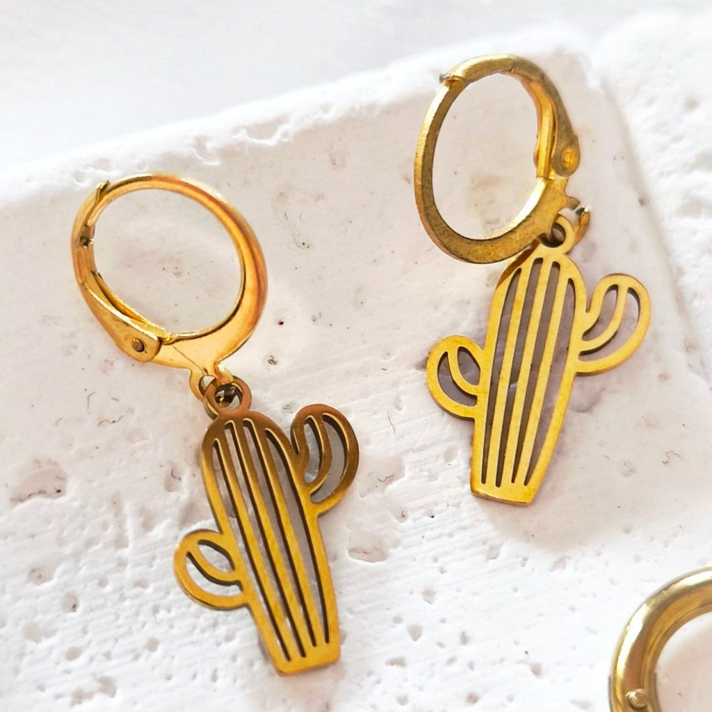 Charm Hoop Earrings | Από 6€ έως 12€