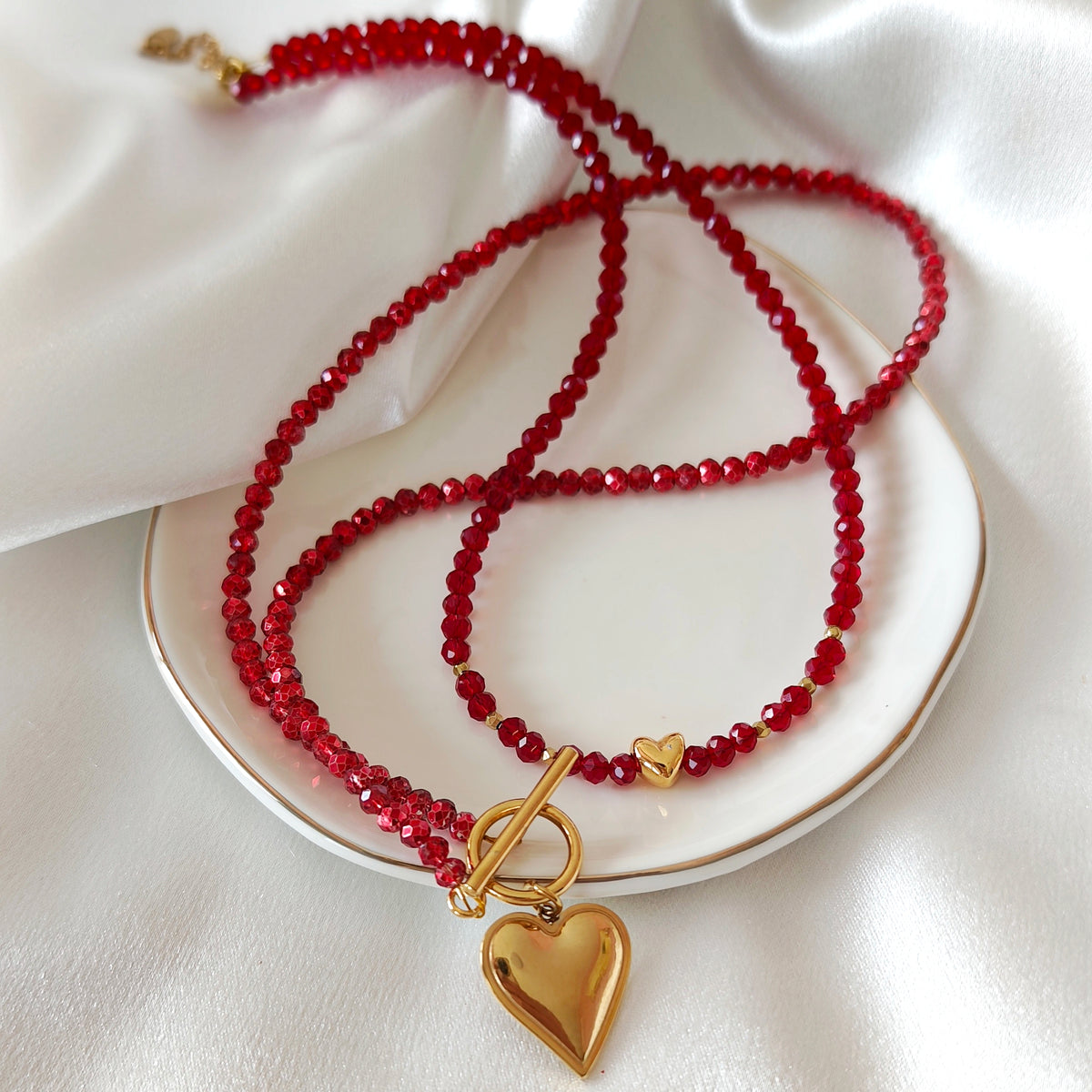 Love Glint Necklace
