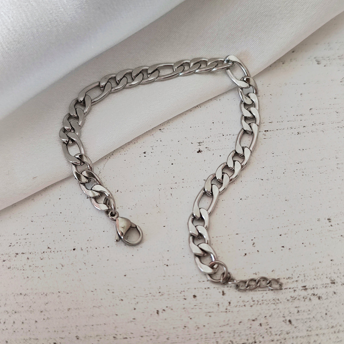 Figaro Bracelet