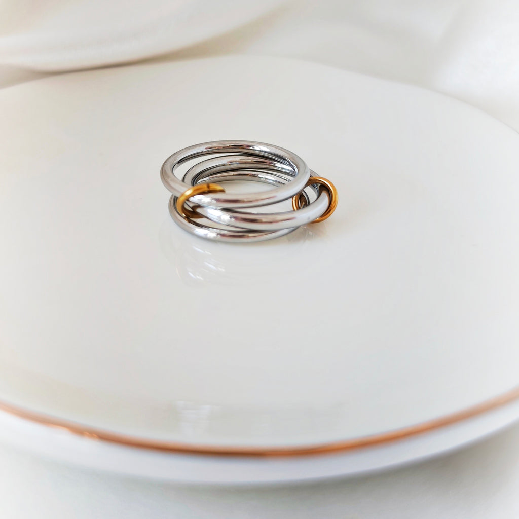 Trio Link Ring