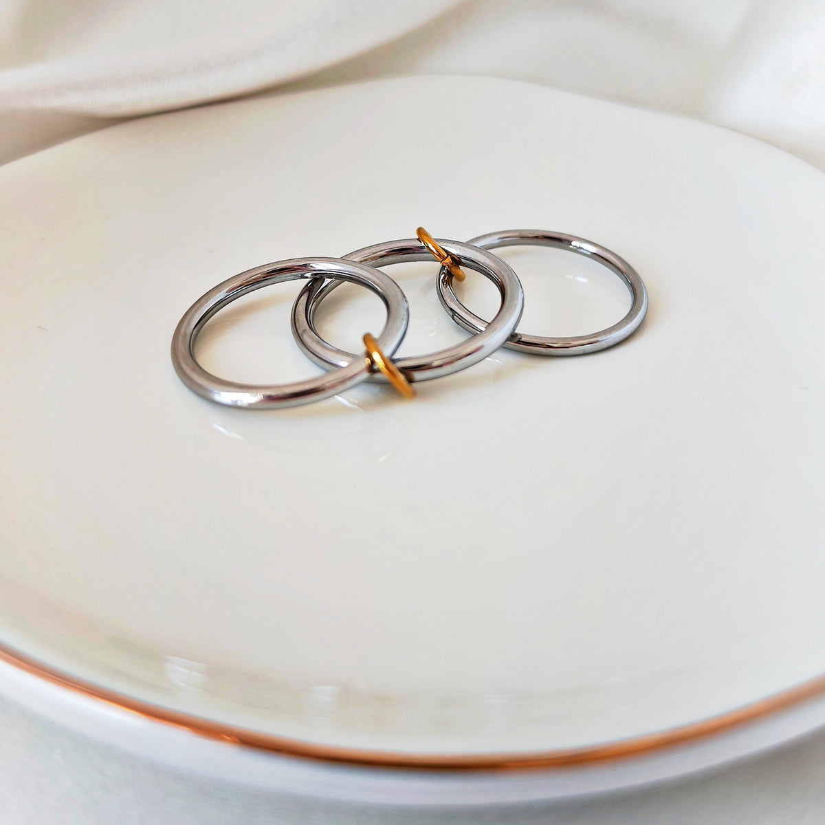 Trio Link Ring