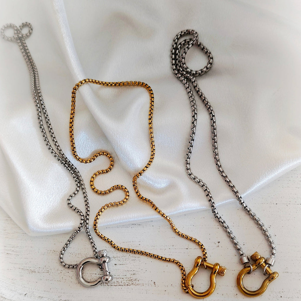 Petalo Necklace