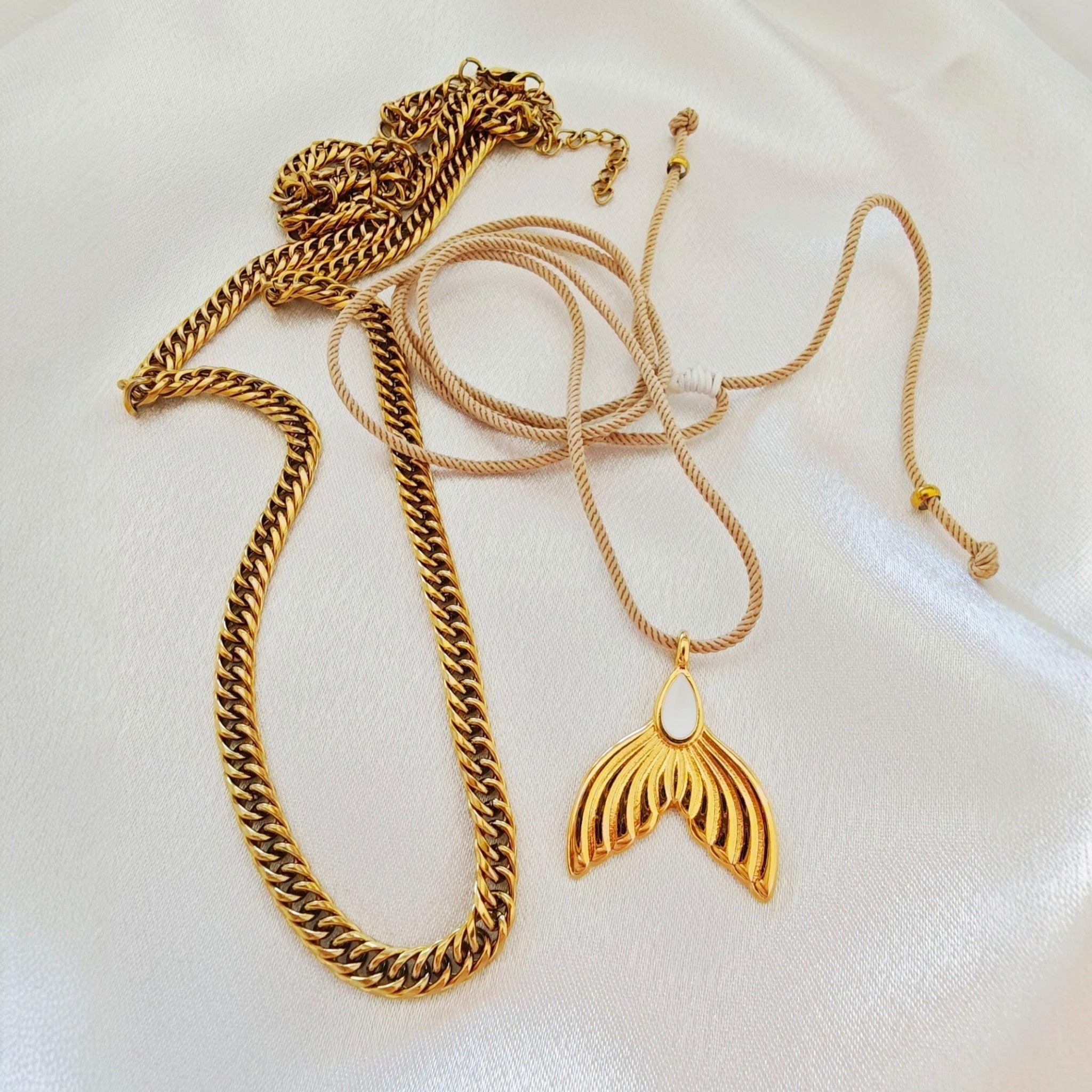 Mermaid Gold Necklace Set