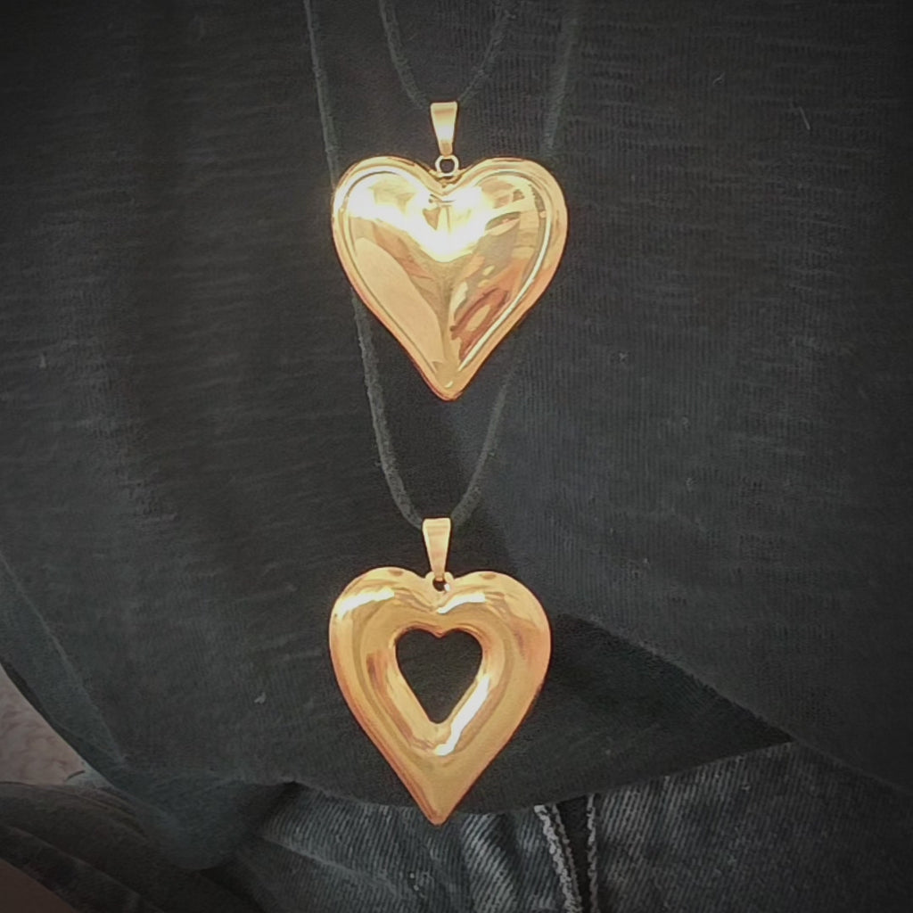 Love Outline Necklace