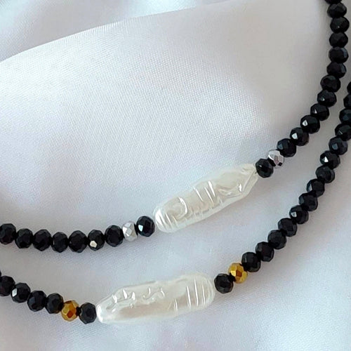 Black Crystal Pearl Necklace