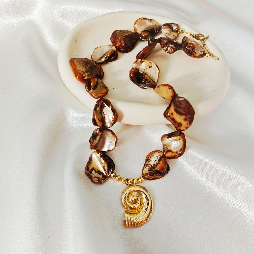 Shell & Stone Necklace