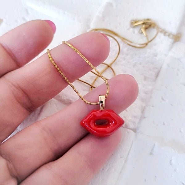 Red Lips Necklace