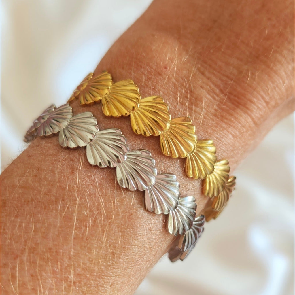 Seashell Cuff Bracelet | 9,90€