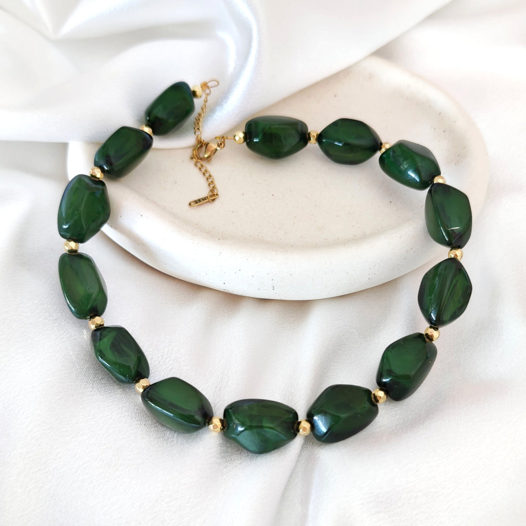 Bold Aura Necklace