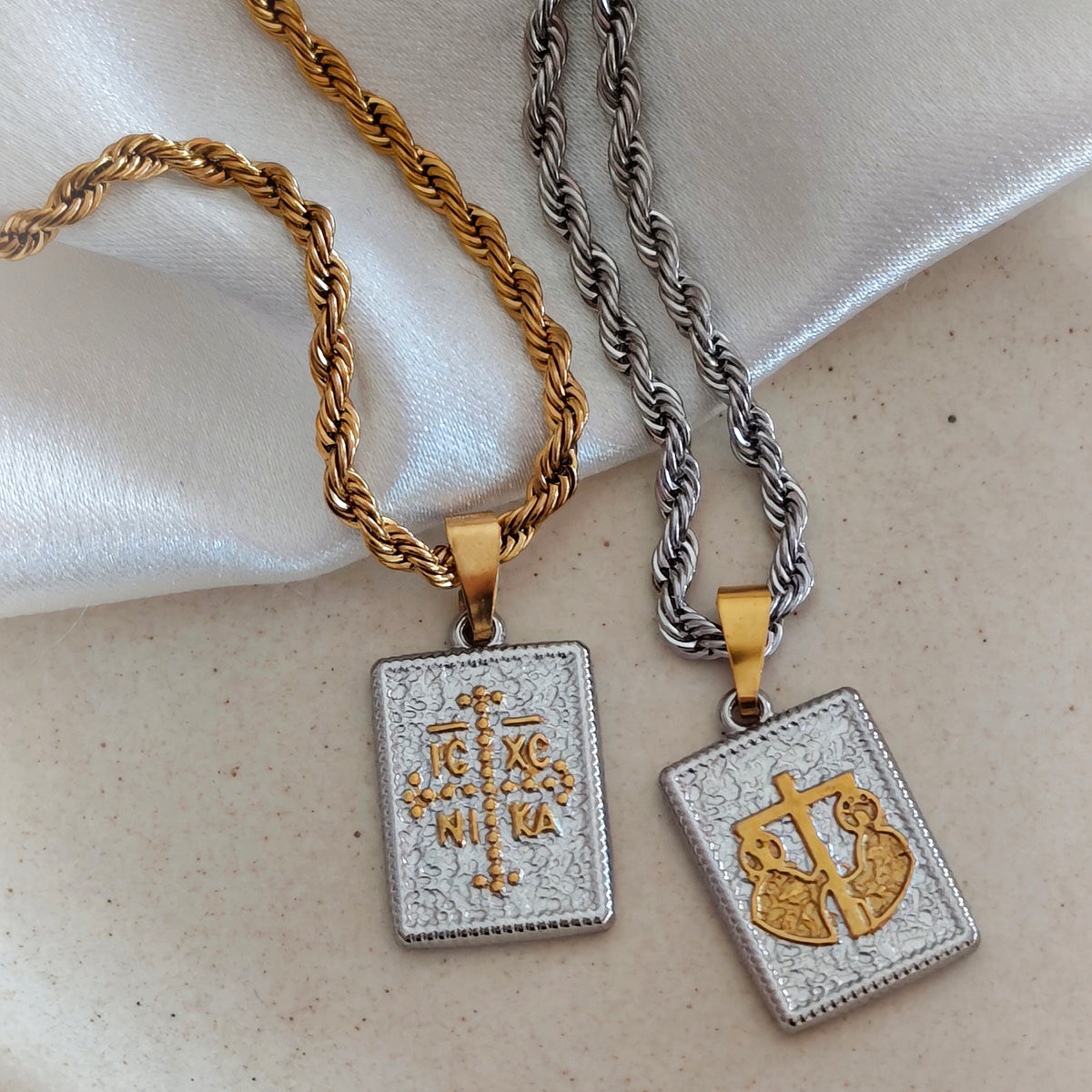 Fylachto Necklace