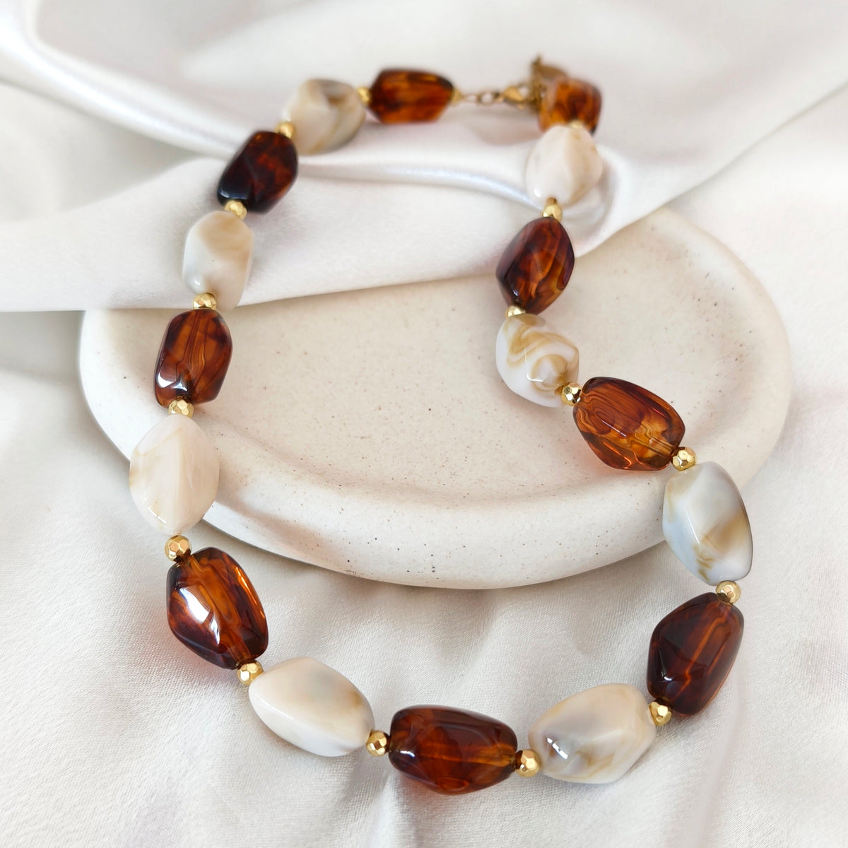 Bold Aura Necklace